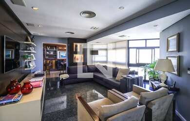 Imagem: Apartamento à Venda - Aclimação, 3 Quartos, 360 m2