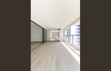 Imagem 15: Apartamento à Venda - Chácara Santo Antonio, 4 Quartos, 196 m2