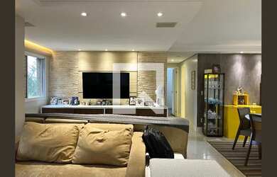 Imagem: O apartamento possui 2 Dormitórios, 1 Suíte, 2 Banheiros