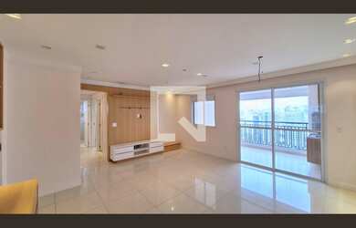 Imagem: O apartamento possui 3 Dormitórios, 1 Suíte, 2 Banheiros