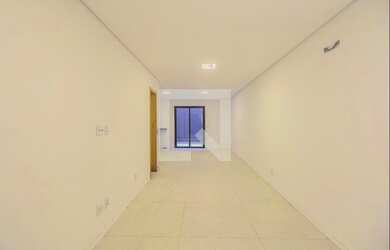 Imagem: A casa possui 3 Dormitórios, 3 Suítes, 3 Banheiros, 1 Vaga