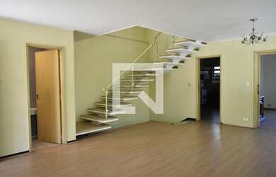 Imagem 3: Casa à Venda - Planalto Paulista, 4 Quartos, 223 m2