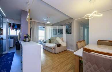 Imagem: O apartamento possui 3 Dormitórios, 1 Suíte, 2 Banheiros