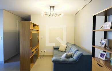 Imagem: O apartamento possui 3 Dormitórios, 1 Suíte, 2 Banheiros