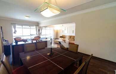 Imagem 2: Casa à Venda - Planalto Paulista, 4 Quartos, 589 m2