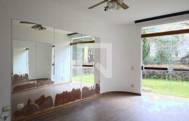 Imagem 14: Casa à Venda - Interlagos, 4 Quartos, 945 m2