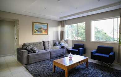 Imagem: O apartamento possui 3 Dormitórios, 1 Suíte, 2 Banheiros