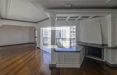 Imagem: O apartamento possui 3 Dormitórios, 3 Suítes, 5 Banheiros