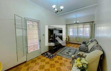 Imagem: A casa em condomínio possui 3 Dormitórios, 1 Suíte, 2 Banheiros