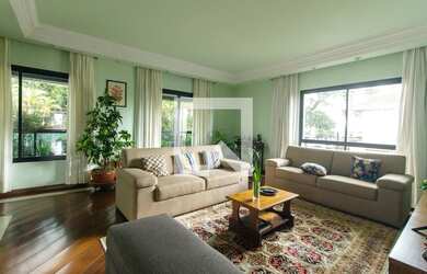 Imagem: O apartamento possui 3 Dormitórios, 3 Suítes, 4 Banheiros