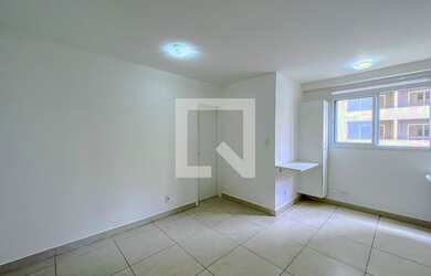 Imagem: O apartamento possui 1 Dormitório, 1 Suíte, 1 Banheiro e 33m²