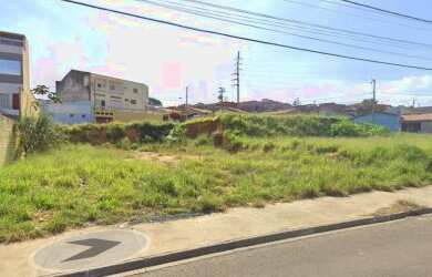 Imagem: O terreno possui 173m² de Área e está localizado em Conjunto