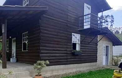 Imagem: A chácara possui 100m² de Área Privada e está localizado