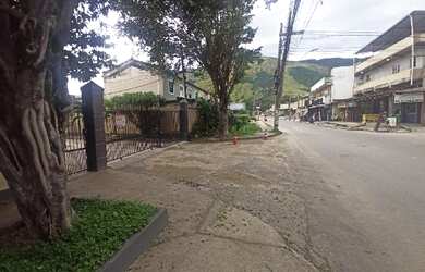 Imagem: A casa possui 2 Dormitórios, 1 Banheiro, 1 Vaga na garagem