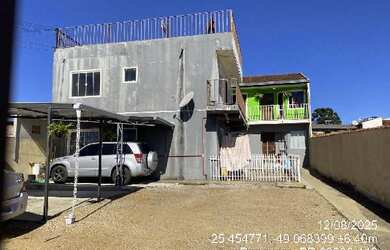 Imagem: A casa possui 1 Dormitório, 1 Banheiro, 1 Vaga na garagem