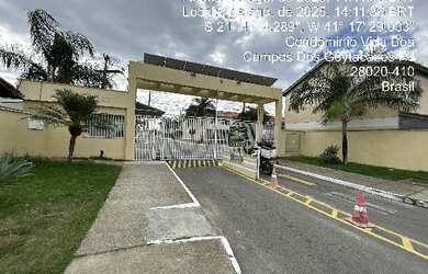 Imagem: A casa possui 2 Dormitórios, 1 Banheiro, 63m² de Área, 88m²