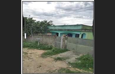 Imagem: A casa possui 2 Dormitórios, 1 Banheiro, 126m² de Área, 450m²