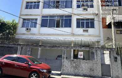 Imagem: O apartamento possui 1 Dormitório, 1 Banheiro, 36m² de Área