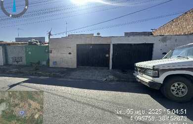 Imagem: A casa possui 2 Dormitórios, 1 Banheiro, 53m² de Área, 282m²