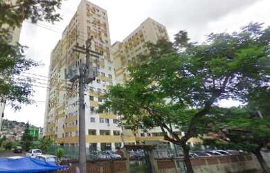 Imagem: O apartamento possui 2 Dormitórios, 1 Banheiro e 62m² de Área