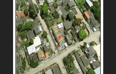 Imagem: A casa possui 2 Dormitórios, 1 Banheiro, 48m² de Área e 36m²