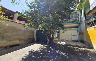 Imagem: A sala comercial possui 1 Dormitório, 1 Banheiro, 130m² de