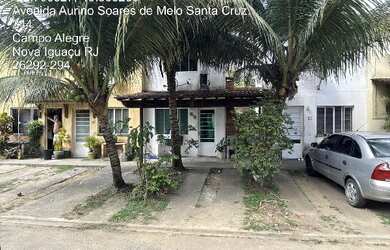 Imagem: A casa possui 2 Dormitórios, 1 Banheiro, 1 Vaga na garagem