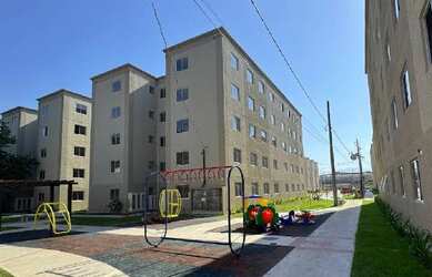 Imagem: O apartamento possui 2 Dormitórios, 1 Banheiro, 1 Vaga na garagem