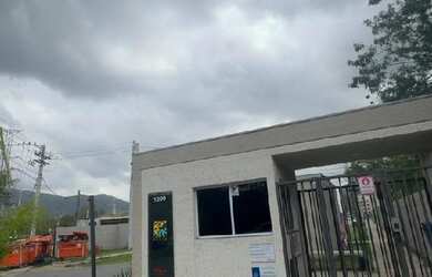 Imagem: O apartamento possui 2 Dormitórios, 1 Banheiro, 74m² de Área