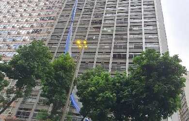 Imagem: A sala comercial possui 1 Dormitório, 1 Banheiro e 43m² de