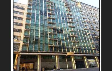 Imagem: A sala comercial possui 1 Dormitório, 1 Banheiro e 330m² de