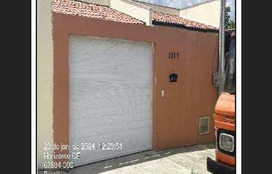 Imagem: A casa possui 1 Dormitório, 1 Banheiro, 60m² de Área e 116m²