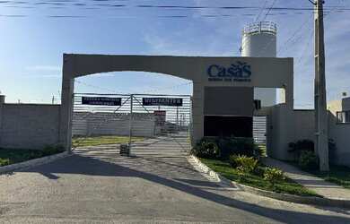 Imagem: A casa possui 3 Dormitórios, 1 Banheiro, 51m² de Área, 160m²