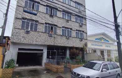 Imagem: O apartamento à venda possui 1 Dormitório, 1 Banheiro, 1 Vaga