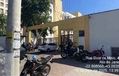 Imagem: O apartamento possui 2 Dormitórios, 1 Banheiro, 44m² de Área