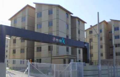 Imagem: O apartamento possui 2 Dormitórios, 1 Banheiro, 1 Vaga na garagem