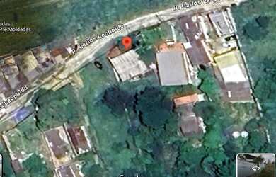 Imagem: A casa possui 1 Dormitório, 1 Banheiro, 60m² de Área e 886m²