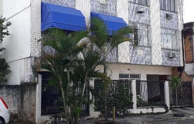 Imagem: O apartamento possui 2 Dormitórios, 1 Banheiro, 82-0m² de