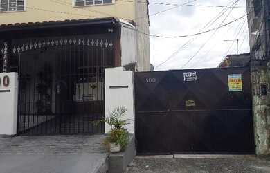 Imagem: A casa possui 1 Dormitório, 1 Banheiro, 24m² de Área e está