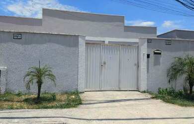 Imagem: A casa possui 1 Dormitório, 1 Banheiro e está localizado