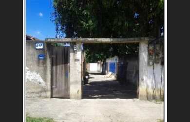 Imagem: A casa possui 2 Dormitórios, 1 Banheiro, 84m² de Área, 141m²