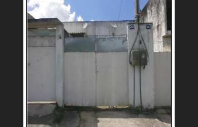 Imagem: A casa possui 1 Dormitório, 1 Banheiro e 37m² de Área e está