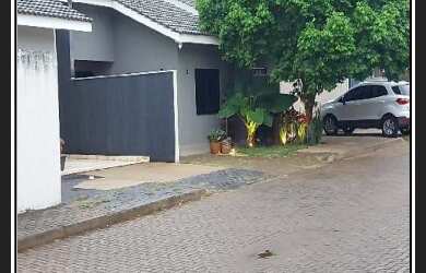 Imagem: A casa possui 1 Dormitório, 1 Banheiro, 63m² de Área, 114m²