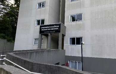 Imagem: O apartamento possui 2 Dormitórios, 1 Banheiro e 47m² de Área