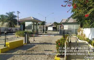 Imagem: A casa possui 1 Dormitório, 1 Banheiro, 1 Vaga na garagem