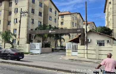 Imagem: O apartamento possui 1 Dormitório, 1 Banheiro, 1 Vaga na garagem