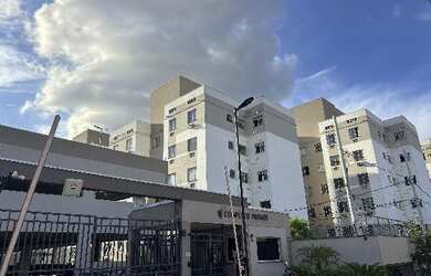 Imagem: O apartamento possui 1 Dormitório, 1 Banheiro, 1 Vaga na garagem