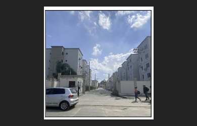 Imagem: O apartamento possui 1 Dormitório, 1 Banheiro, 1 Vaga na garagem