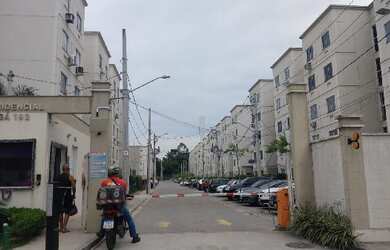 Imagem: O apartamento possui 2 Dormitórios, 1 Banheiro e 42m² de Área