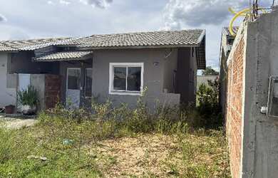 Imagem: A casa possui 2 Dormitórios, 1 Banheiro, 45m² de Área, 151m²